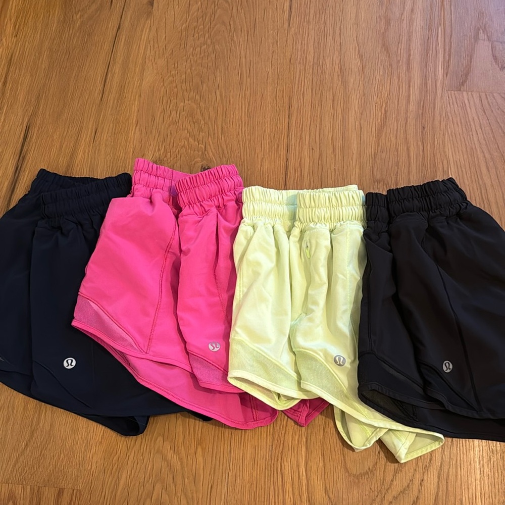 Size 2 Lululemon Hotty Hots 4”.